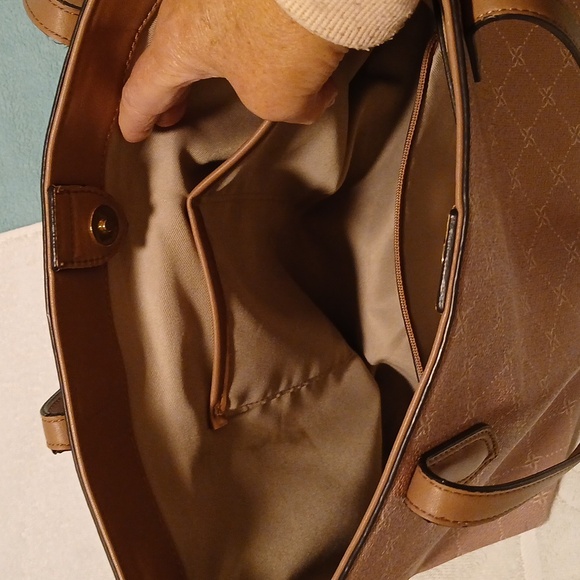 Nine West matching shoulder bag & tote bag set, pretty rose color - Picture 9 of 13